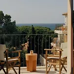 Boutique Responsable Et Restaurant Basgi Basgi Saint-Florent (Corsica)