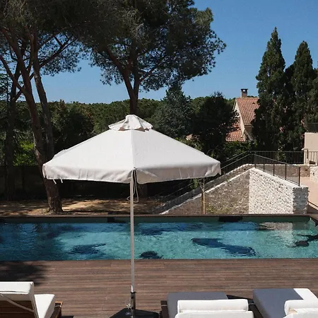 Boutique Responsable Et Restaurant Basgi Basgi Hotel
