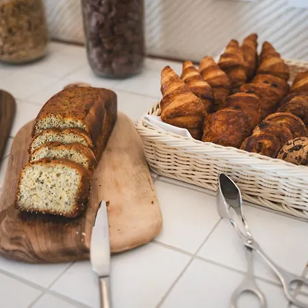 Boutique Responsable Et Restaurant Basgi Basgi Hotel Saint-Florent (Corsica)