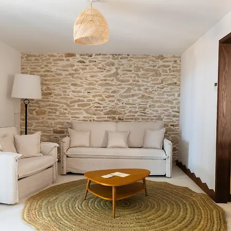 Boutique Responsable Et Restaurant Basgi Basgi 4*