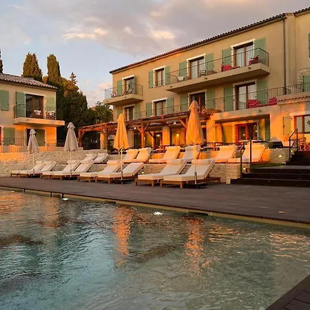 Boutique Responsable Et Restaurant Basgi Basgi Hotel Saint-Florent (Corsica)