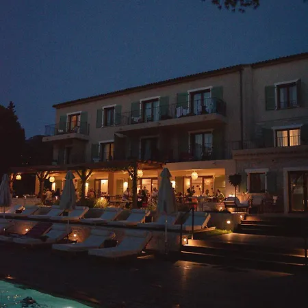 Boutique Responsable Et Restaurant Basgi Basgi Hotel