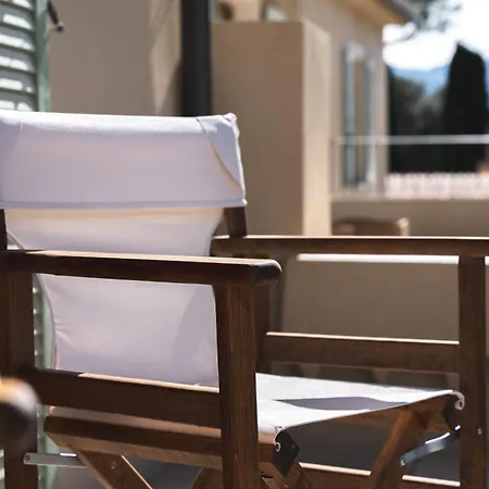 Boutique Responsable Et Restaurant Basgi Basgi 4*