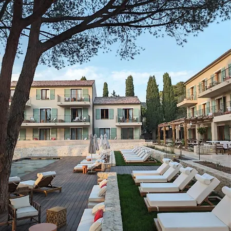 Boutique Responsable Et Restaurant Basgi Basgi 4*