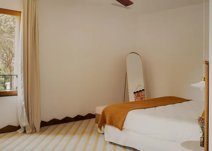 Boutique Responsable Et Restaurant Basgi Basgi 4* Saint-Florent (Corsica)