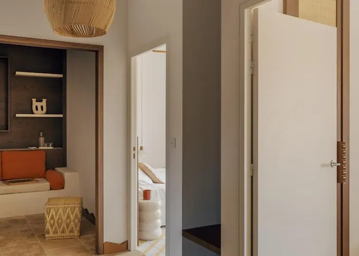 Boutique Responsable Et Restaurant Basgi Basgi 4* Saint-Florent (Corsica)