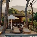 Hotel Boutique Responsable Et Restaurant Basgi Basgi Saint-Florent (Corsica)