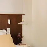 Szálloda Boutique Responsable Et Restaurant Basgi Basgi 4*