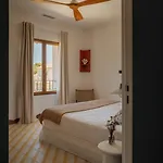 Szálloda Boutique Responsable Et Restaurant Basgi Basgi 4*