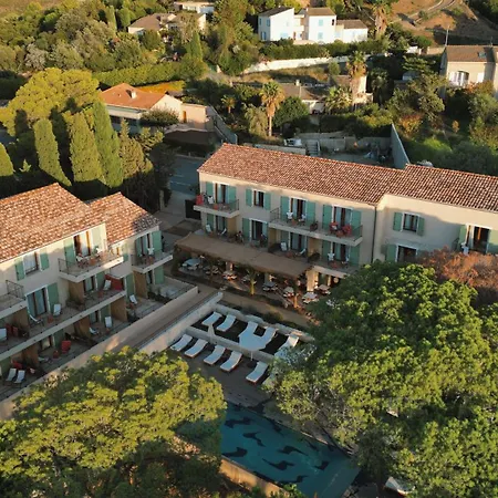 Boutique Responsable Et Restaurant Basgi Basgi Hotel Saint-Florent (Corsica)