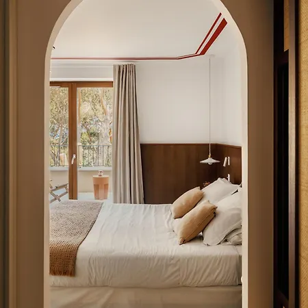 Отель Boutique Responsable Et Restaurant Basgi Basgi 4*