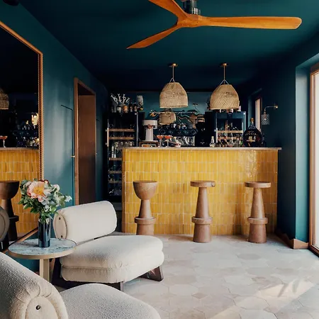 Boutique Responsable Et Restaurant Basgi Basgi سانت فلوران