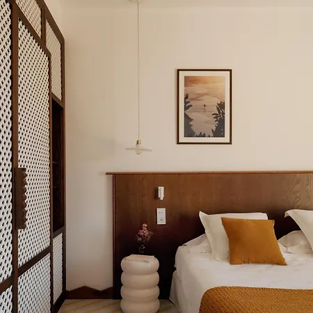 Boutique Responsable Et Restaurant Basgi Basgi