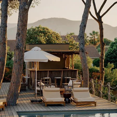 Hotel Boutique Responsable Et Restaurant Basgi Basgi Saint-Florent (Corsica)