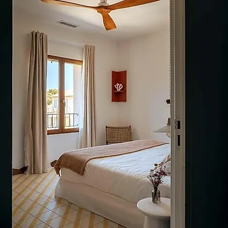 Hotel Boutique Responsable Et Restaurant Basgi Basgi Saint-Florent (Corsica)