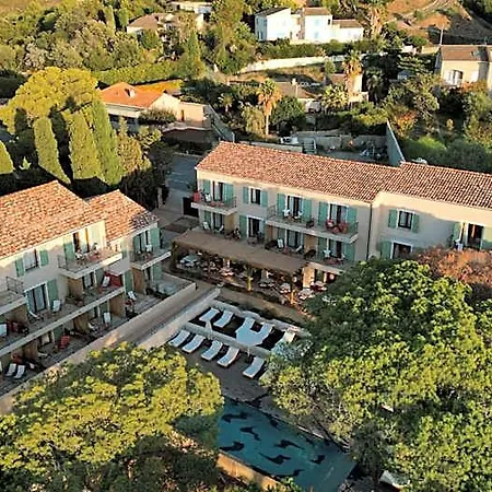 Boutique Responsable Et Restaurant Basgi Basgi Hotel Saint-Florent (Corsica)