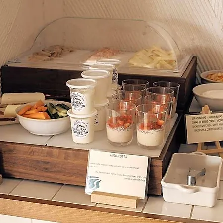Boutique Responsable Et Restaurant Basgi Basgi