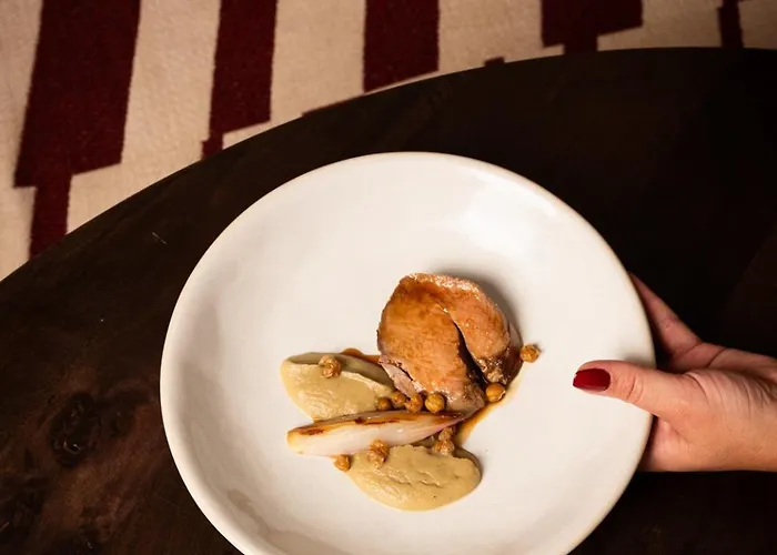 Boutique Responsable Et Restaurant Basgi Basgi Saint-Florent (Corsica)