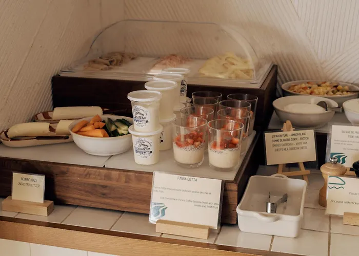 فندق Boutique Responsable Et Restaurant Basgi Basgi 4*