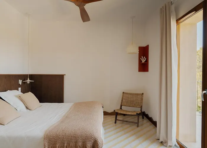 Boutique Responsable Et Restaurant Basgi Basgi