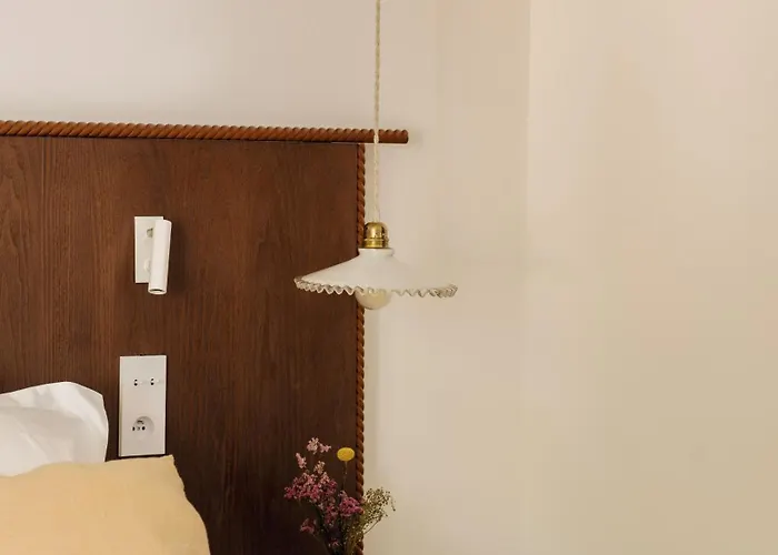 Hotel Boutique Responsable Et Restaurant Basgi Basgi 4*