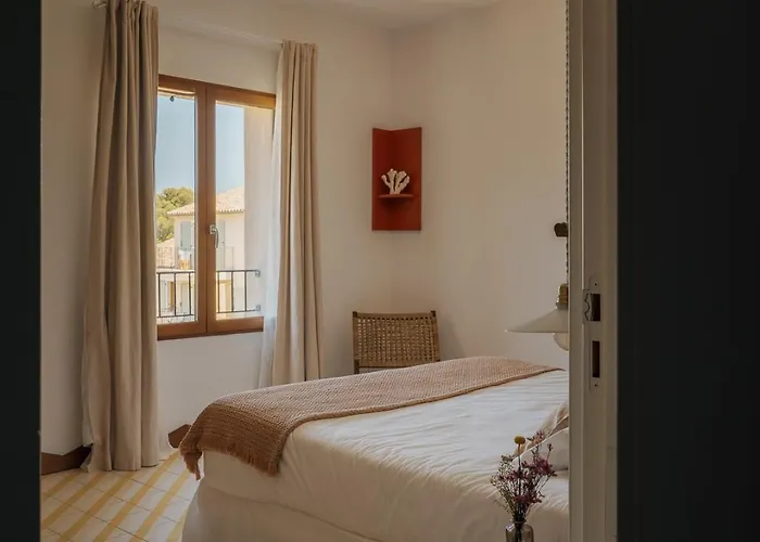 Hotel Boutique Responsable Et Restaurant Basgi Basgi 4*